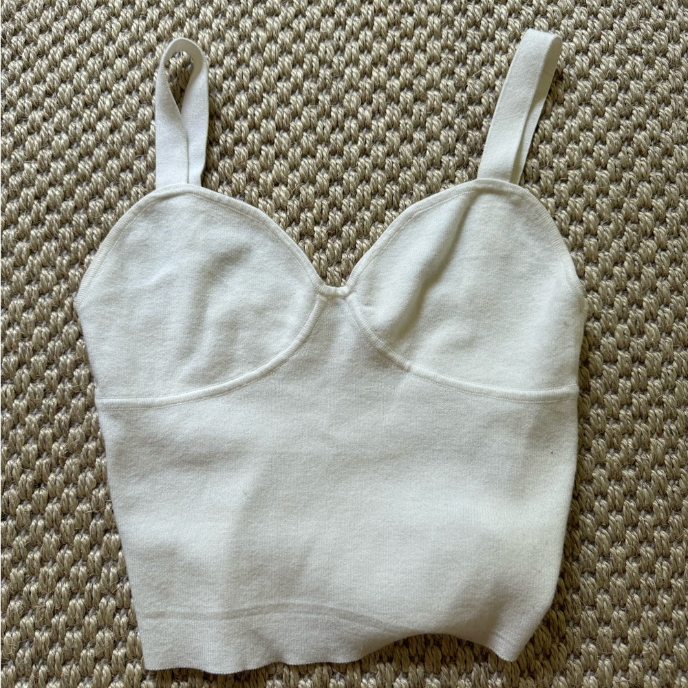 Aritzia Wilfred Soft Cami top